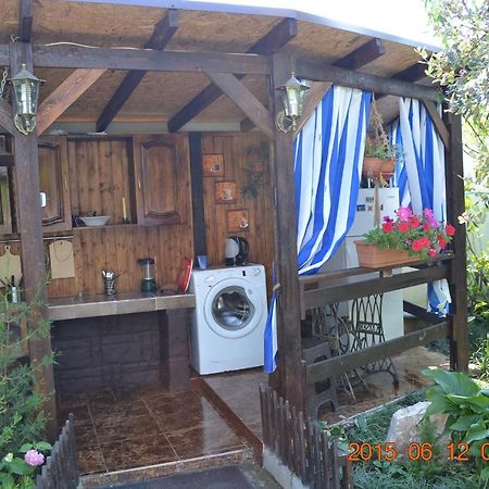 U Palycha Guest House ซุคุม ภายนอก รูปภาพ