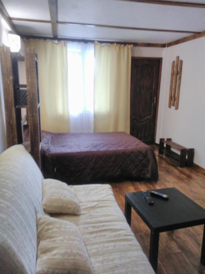 U Palycha Guest House ซุคุม ภายนอก รูปภาพ