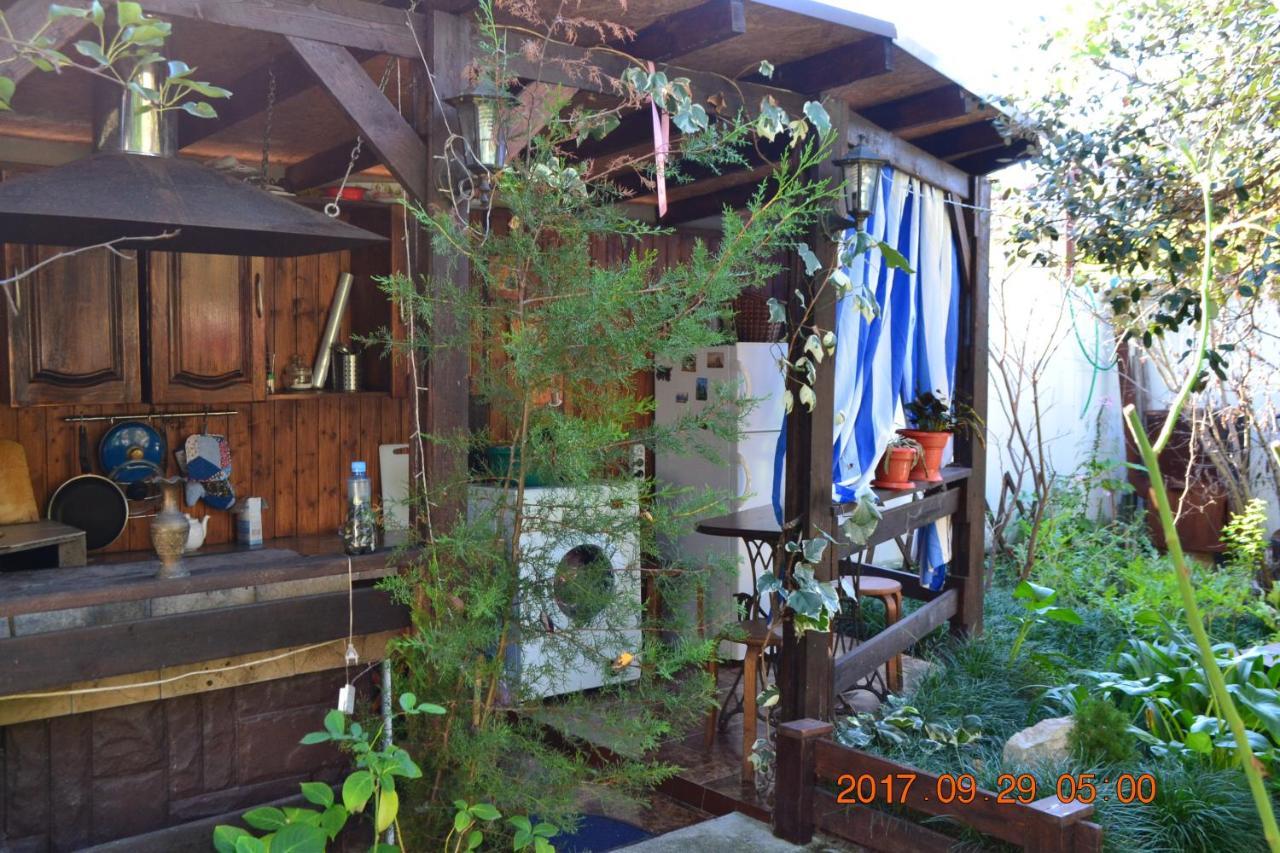U Palycha Guest House ซุคุม ภายนอก รูปภาพ