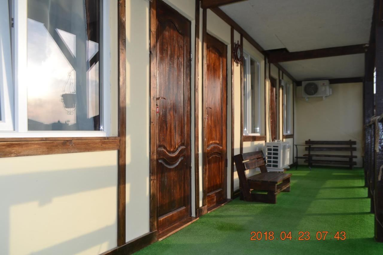 U Palycha Guest House ซุคุม ภายนอก รูปภาพ